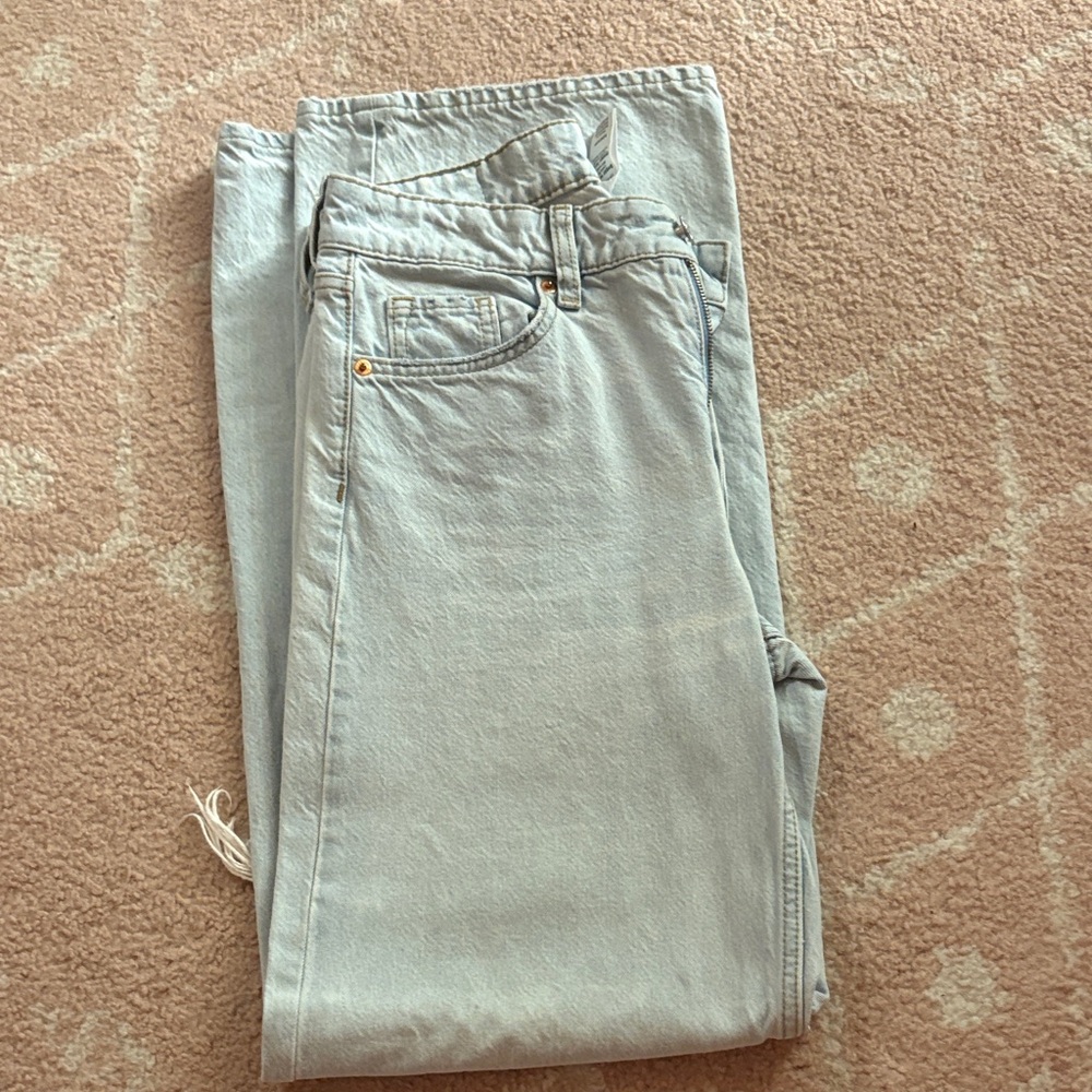 H&M Light Gray High Rise Women Jeans